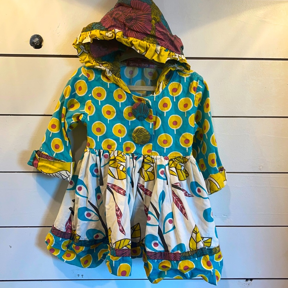 Boutique jacket with hood size 18m